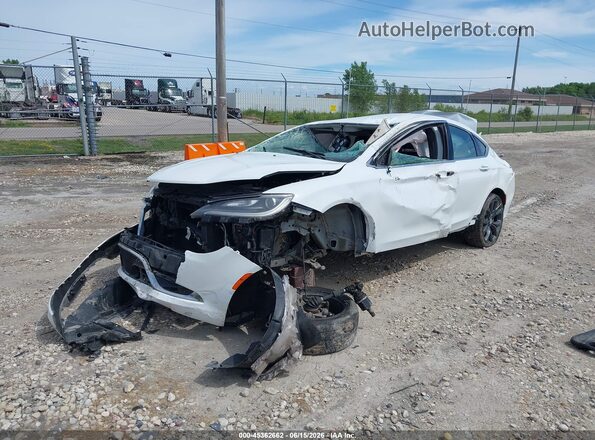 1C3CCCCB5GN114449 2016 CHRYSLER 200 White Front view