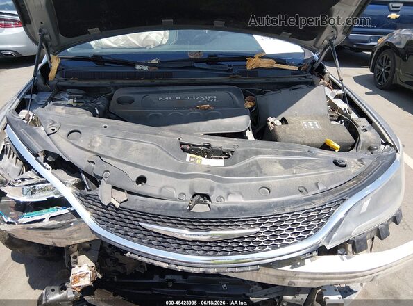 1C3CCCCB8GN172684 2016 CHRYSLER 200 Silver Rear view