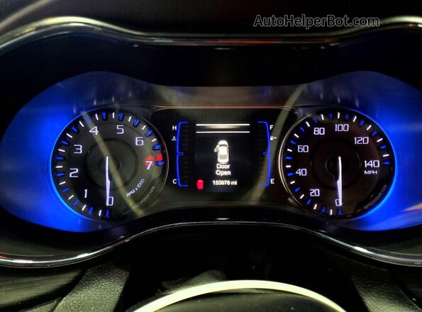 1C3CCCDG8GN105481 2016 CHRYSLER 200 Blue 