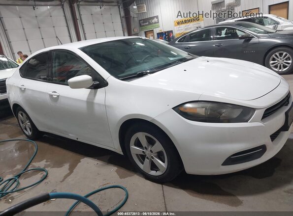 1C3CDFBA9GD613350 2016 DODGE DART White Вид задньої частини салону