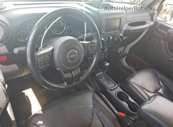 1C4BJWCG7JL910357 2018 JEEP WAGONEER White Dashboard view