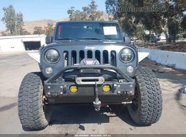 1C4BJWCG8GL235059 2016 JEEP WRANGLER Gray Instrument cluster view