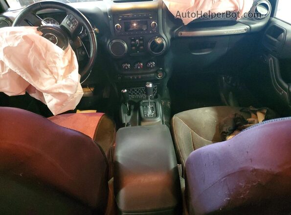 1C4BJWDG0JL859623 2018 JEEP WRANGLER Black Dashboard view