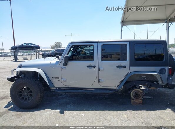 1C4BJWDG1JL883154 2018 JEEP WRANGLER Серый 