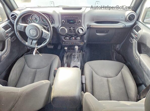 1C4BJWDG2GL319828 2016 JEEP WRANGLER Silver Vista del salpicadero