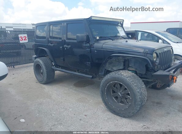 1C4BJWDG2GL344129 2016 JEEP WRANGLER UNLIMITED Black Вид задньої частини салону