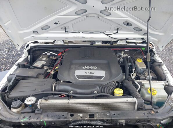1C4BJWDG2HL652368 2017 JEEP WRANGLER UNLIMITED White Հետևի տեսք