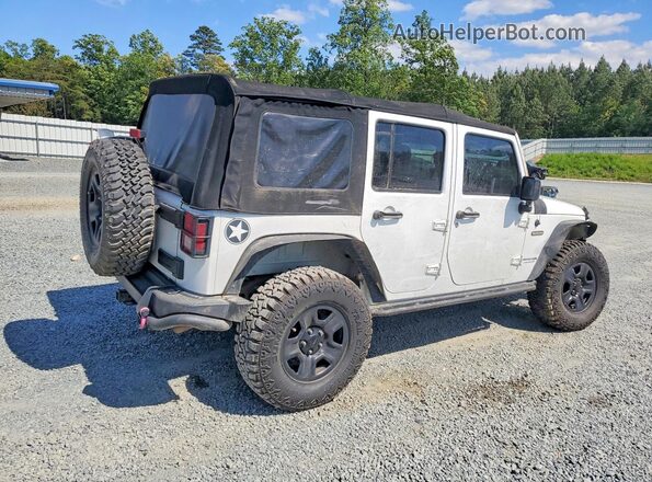 1C4BJWDG2JL842287 2018 JEEP WRANGLER White Tył prawy