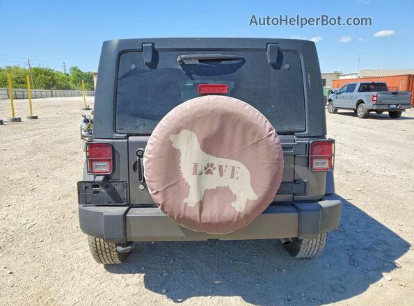1C4BJWDG3GL152962 2016 JEEP WRANGLER Gray Rear view