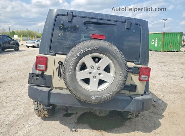 1C4BJWDG3JL833503 2018 JEEP WRANGLER Beige Rear view