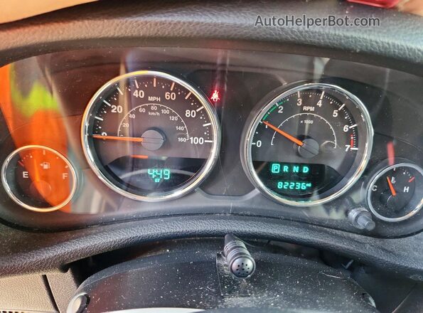 1C4BJWDG4GL144174 2016 JEEP WRANGLER Green Вид щитка приладів