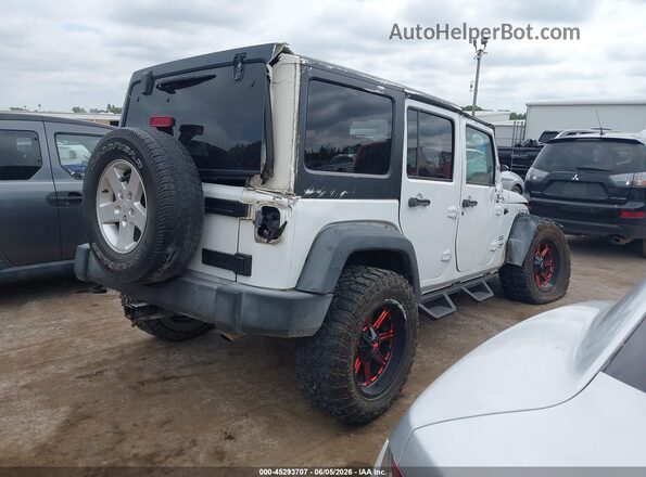 1C4BJWDG4HL574398 2017 JEEP WRANGLER UNLIMITED White Rear right