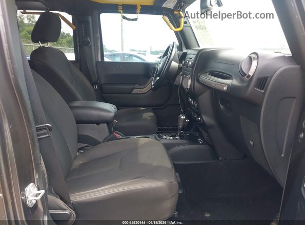 1C4BJWDG5GL250665 2016 JEEP WRANGLER UNLIMITED Black Vista interior delantera