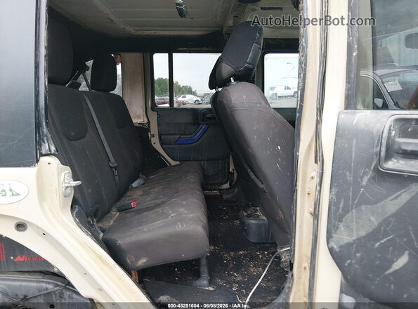 1C4BJWDG5HL580310 2017 JEEP WRANGLER UNLIMITED Brown VIN sticker view