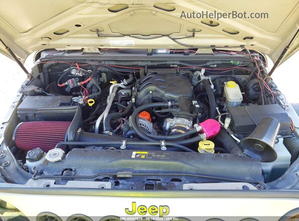 1C4BJWDG5HL593381 2017 JEEP WRANGLER UNLIMITED Желто-коричневый Вид сзади