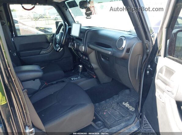 1C4BJWDG7HL565601 2017 JEEP WRANGLER UNLIMITED Black Vista interior delantera