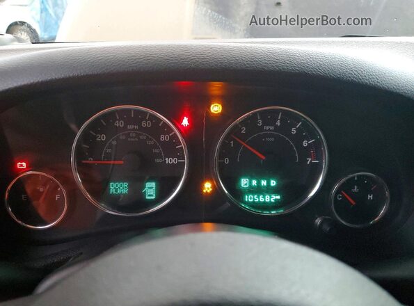 1C4BJWDG7HL629801 2017 JEEP WRANGLER Tan Instrument cluster view