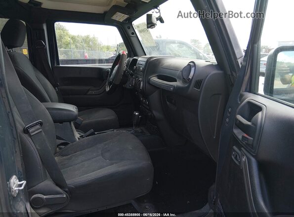 1C4BJWDG7JL874734 2018 JEEP WRANGLER Серый Вид салона спереди