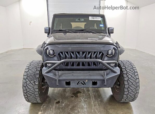 1C4BJWDG8GL228594 2016 JEEP WRANGLER Black Front view