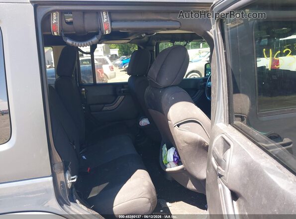 1C4BJWDG9GL314724 2016 JEEP WRANGLER UNLIMITED Gray Вид наклейки з VIN-кодом