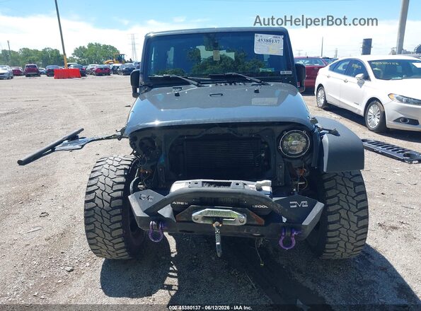 1C4BJWDG9GL314724 2016 JEEP WRANGLER UNLIMITED Gray Вид задньої частини салону