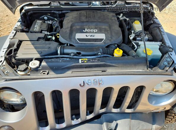 1C4BJWDG9HL577409 2017 JEEP WRANGLER Silver ძრავის განყოფილების ხედი
