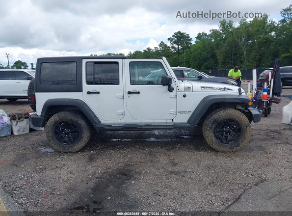 1C4BJWDG9HL588684 2017 JEEP WRANGLER UNLIMITED White უკანა სალონის ხედი