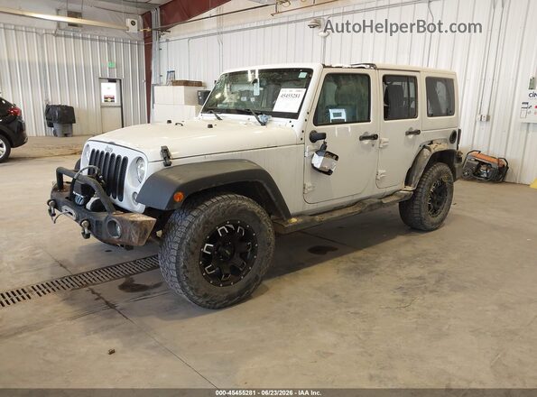 1C4BJWDG9HL615494 2017 JEEP WRANGLER UNLIMITED White Przód lewy