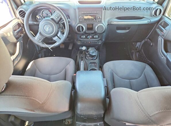 1C4BJWDG9HL728409 2017 JEEP WRANGLER Silver წინა პანელის ხედი
