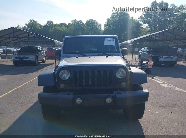 1C4BJWDGXGL135091 2016 JEEP WRANGLER UNLIMITED Silver Սարքավորումների վահանակի տեսք