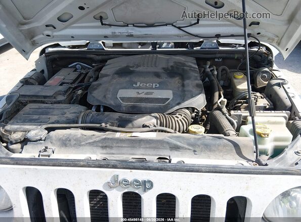 1C4BJWDGXGL187319 2016 JEEP WRANGLER UNLIMITED White უკანა ხედი