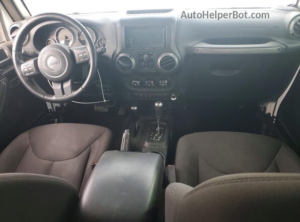 1C4BJWDGXHL531183 2017 JEEP WRANGLER White Вид панелі приладів