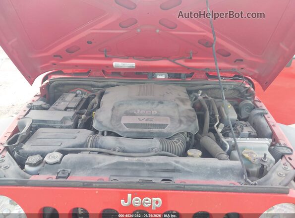 1C4BJWDGXHL661609 2017 JEEP WRANGLER UNLIMITED Red Rear view