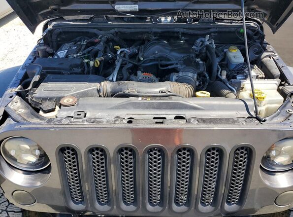 1C4BJWDGXHL742948 2017 JEEP WRANGLER Gray უკანა სალონის ხედი