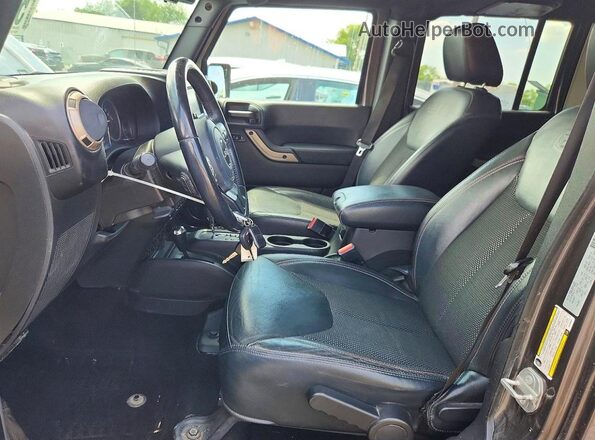 1C4BJWEG6GL348831 2016 JEEP WRANGLER Серый Вид салона спереди