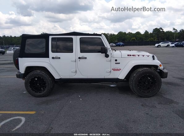 1C4BJWEG7GL333058 2016 JEEP WRANGLER UNLIMITED White Vista interior trasera