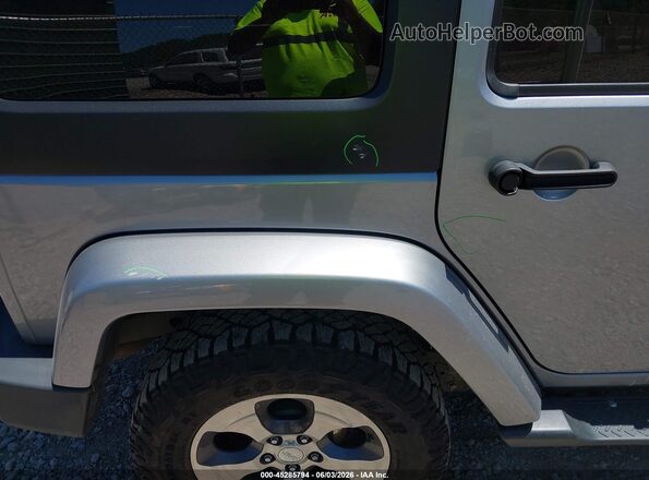 1C4BJWEG8GL137209 2016 JEEP WRANGLER UNLIMITED Silver 