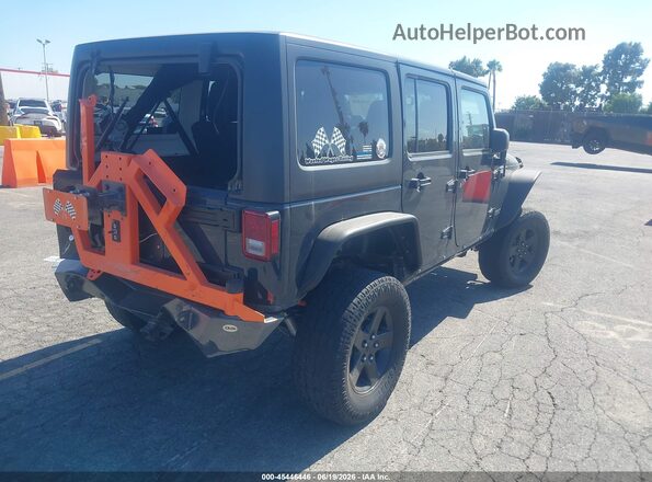 1C4BJWFG3HL630537 2017 JEEP WRANGLER UNLIMITED Gray Rear right