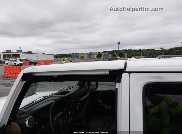 1C4BJWFG6JL832858 2018 JEEP WRANGLER White 