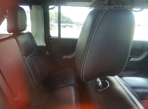 1C4BJWFG9HL679368 2017 JEEP WRANGLER Черный 
