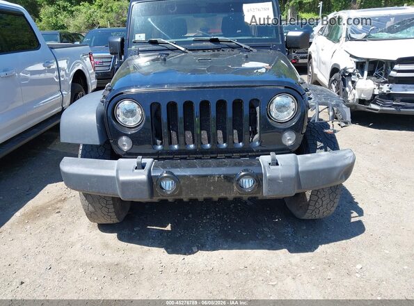 1C4HJWDG8JL867107 2018 JEEP WRANGLER Черный Вид щитка приборов