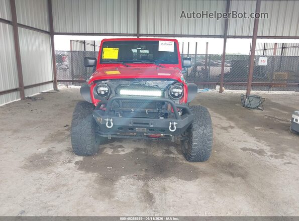 1C4HJWDG9GL278382 2016 JEEP WRANGLER UNLIMITED Red Front interior view