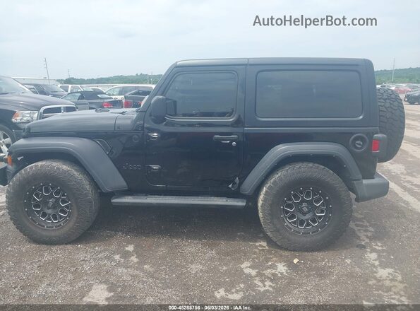 1C4HJXAG5PW688346 2023 JEEP WRANGLER Черный Вид задней части салона