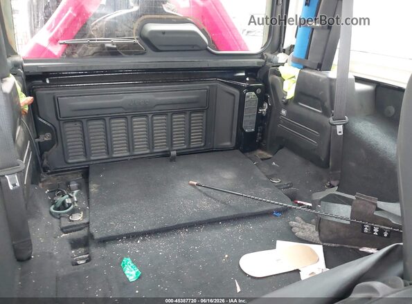 1C4HJXCG3LW315331 2020 JEEP WRANGLER Black VIN կոդի պիտակի տեսք