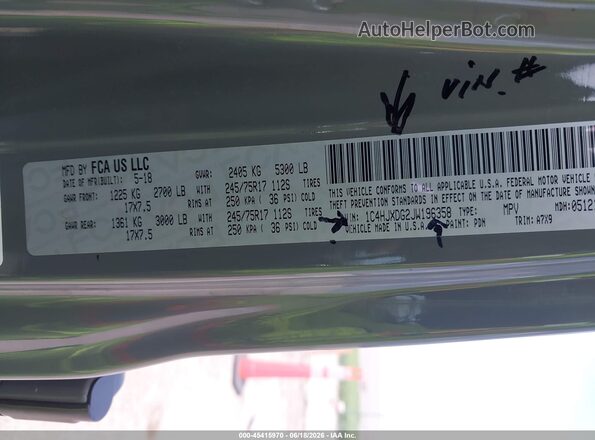 1C4HJXDG2JW196358 2018 JEEP WRANGLER UNLIMITED Silver Вид підкапотного простору