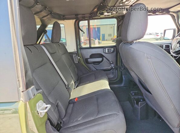 1C4HJXDG2LW290744 2020 JEEP WRANGLER Green Вид задньої частини салону