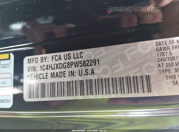 1C4HJXDG8PW582291 2023 JEEP WRANGLER Black Շարժիչի բաժամունքի տեսք