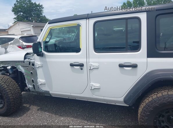 1C4HJXDN0MW773679 2021 JEEP WRANGLER UNLIMITED White 360 interior view