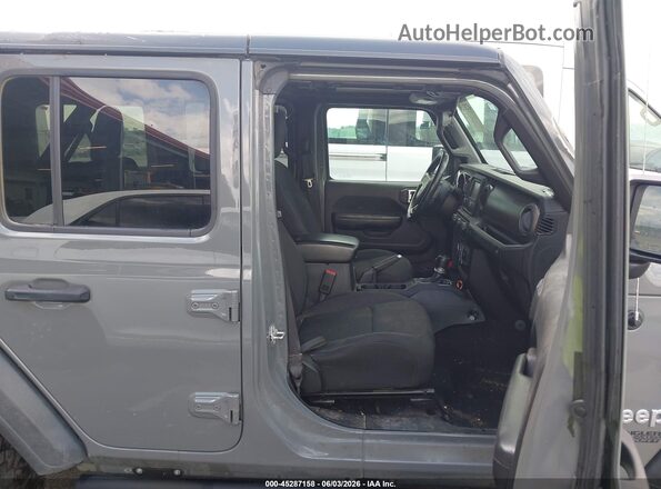 1C4HJXDN1JW197855 2018 JEEP WRANGLER UNLIMITED Gray Вид салону спереду