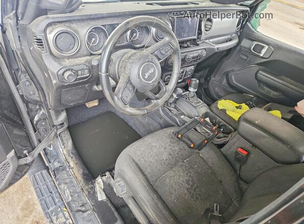 1C4HJXDN3NW135105 2022 JEEP WRANGLER Черный Вид панели приборов
